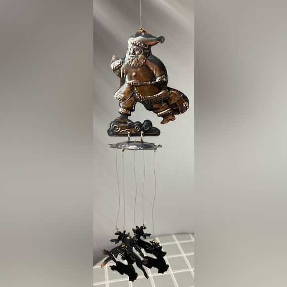 Vtg Santa & Reindeer Wind Chimes Rich Bronze Tone Metal Christmas Decor - Picture 4 of 12